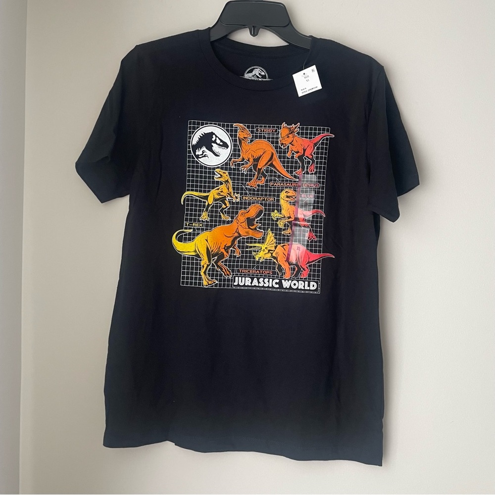 Jurassic World Youth Graphic Short Sleeve Cotton Tee Size XL